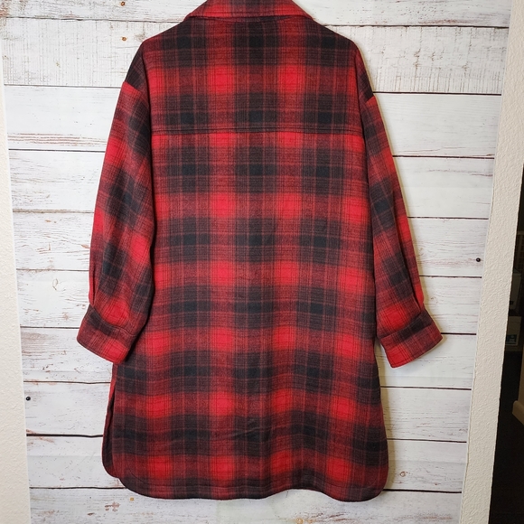 Banana Republic NWT Red Plaid Shacket Flannel Feel ...Size Medium - Picture 2 of 11